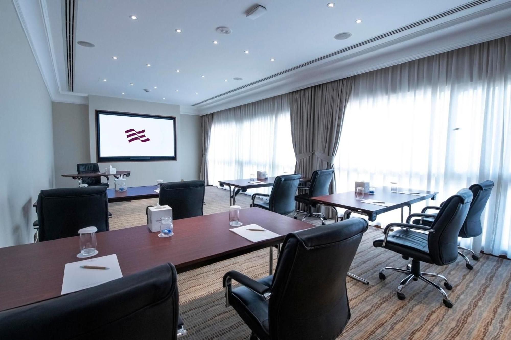 Crowne Plaza Bahrain By Ihg Hotel Manama Exterior photo